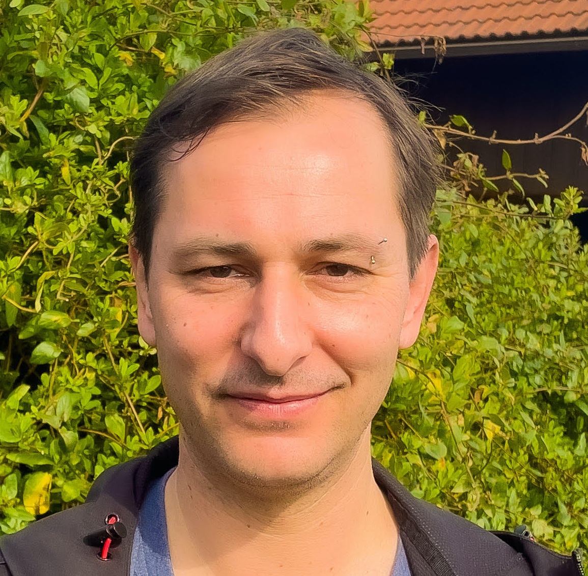 Mgr. et BcA. Tomáš Kováč